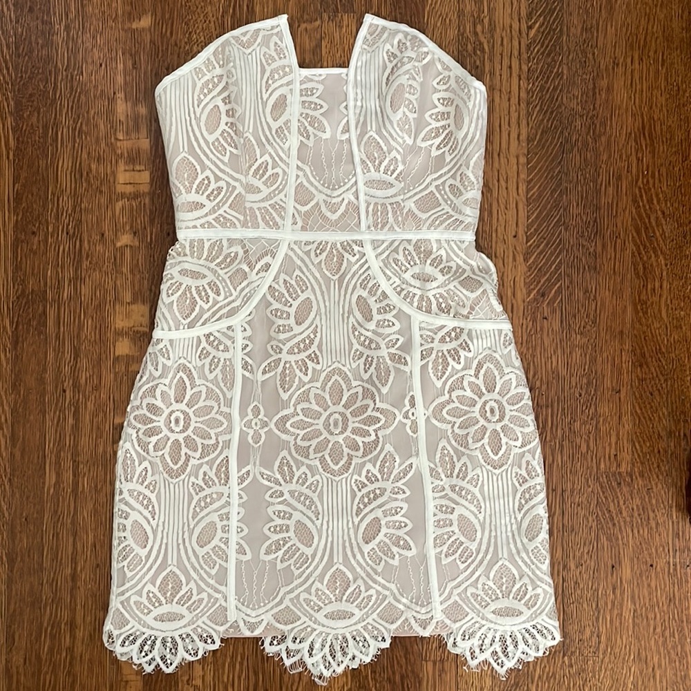 Lovers + Friends Cream Lace Sweetheart Mini Dress